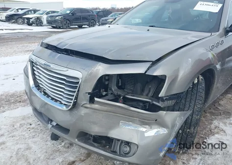 2014 Chrysler 300 из США, поврежденный, VIN 2C3CCARG8EH193922